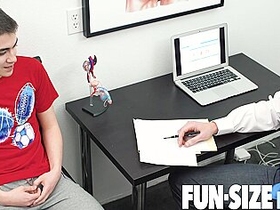 Petite Twink Bareback Banged After Bj